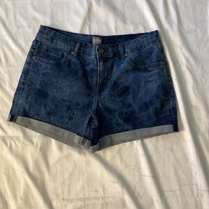 DENIM TIE DYE SHORTS  ( Size: 10) NWOT  ( Color: Dark  Blue/ Tie Dye)